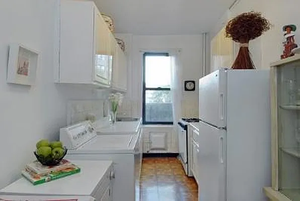 Sold by Corcoran | media 15