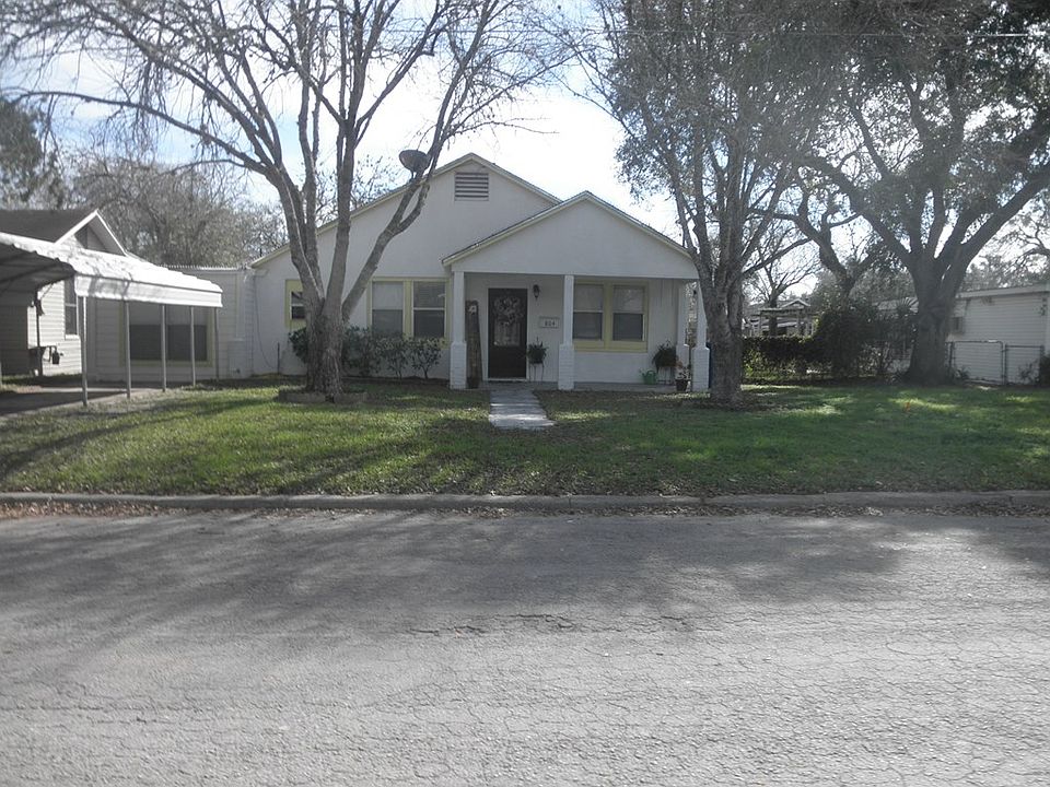 2nd image of 804 E Hutchinson St