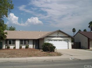 1380 W Etiwanda Ave, Rialto, CA 92376