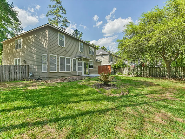 2 Willow Point Pl — Photo 4