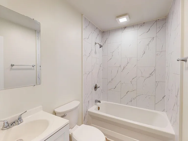 744 N 13th St #1 — Photo 7