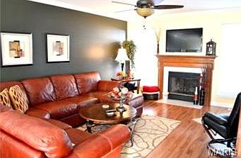 2nd image of 1488 Whispering Creek Dr