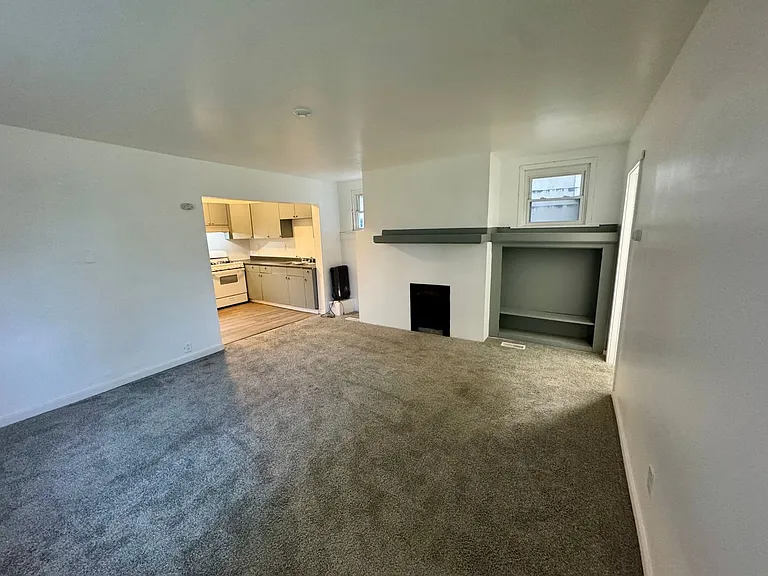 42 Climax St — Photo 13