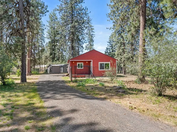 6449 Circle Dr, Nine Mile Falls, WA 99026
