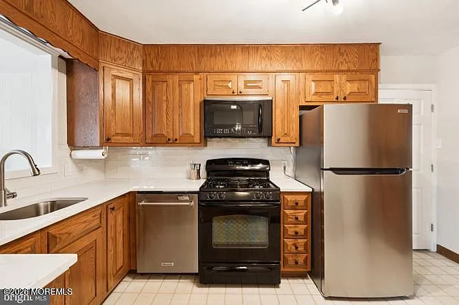 5160 Garfield Ave — Photo 22