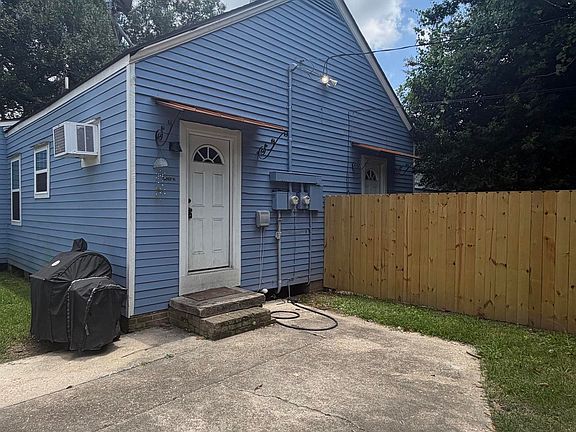 2nd image of 202 Belleview Dr