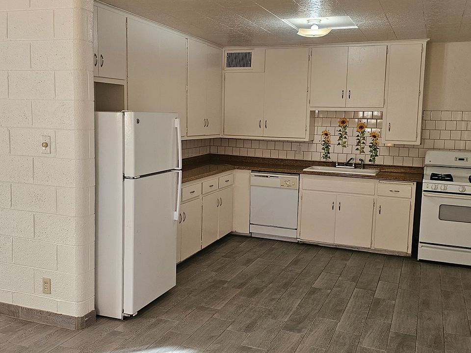 1st image of 2138 E Turney Ave APT B