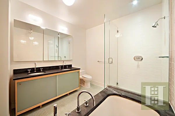 Rented by Halstead Real Estate | media 17