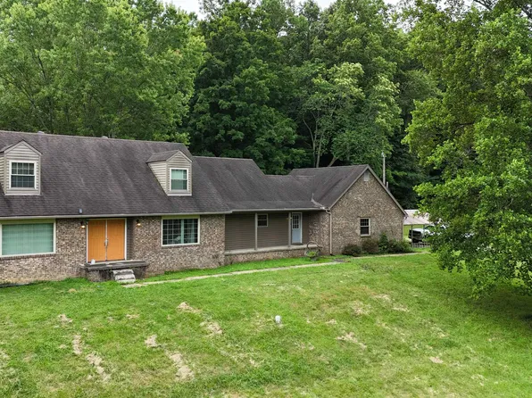 643 Wildcat Ln, Argillite, KY 41121
