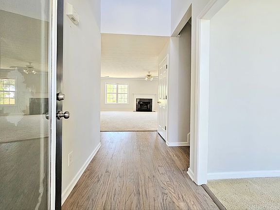 5th image of 107 Kirkhill Dr