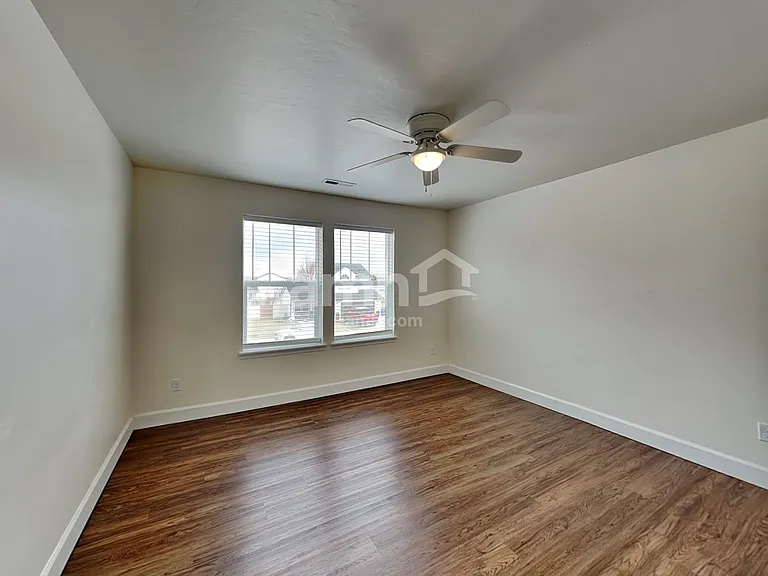 1511 S Horton St — Photo 16