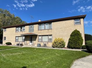 18348 Exchange Ave, Lansing, IL 60438