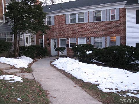 1st image of 704 Towne House Vlg