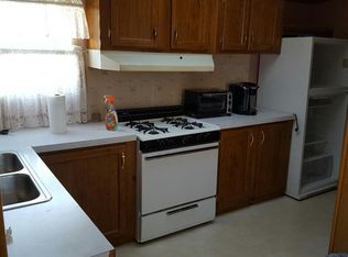 5 Spike Ct, Sparrow Bush, NY 12780