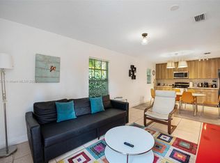 252 NW 40th St #B, Miami, FL 33127