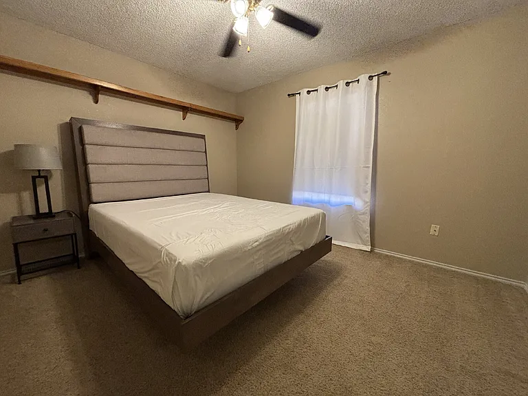 9701 Abbeville Ave — Photo 10