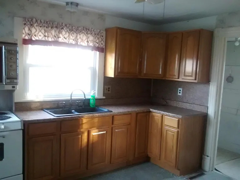 609 Patterson St — Photo 13