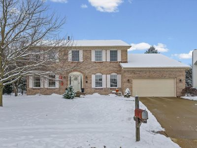 3 Earls Ct, Bloomington, IL, 61704