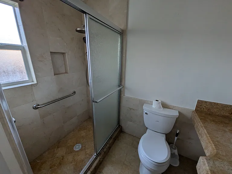 221 Rodonovan Dr — Photo 4