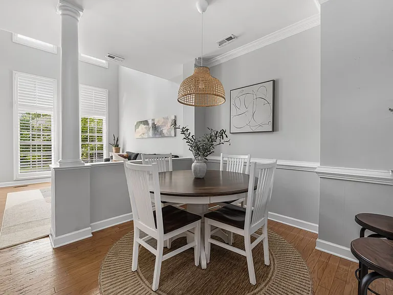 13704 Anthea Ln — Photo 20