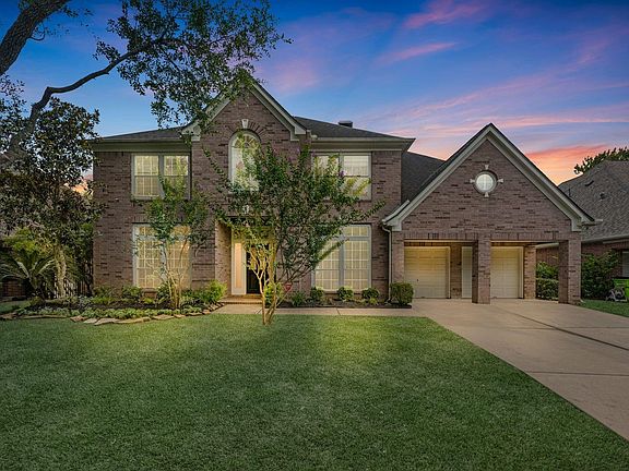 3rd image of 3507 Erin Ct
