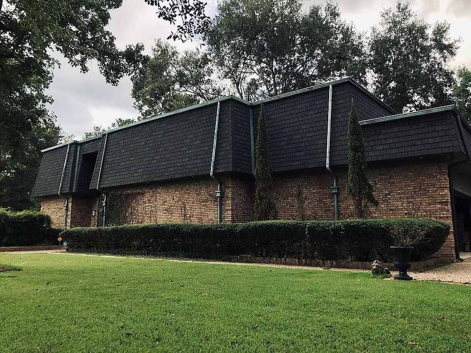 2nd image of 9010 Hartzog Rd