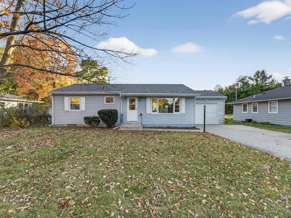 6829 Cooper Avenue, Middleton, WI 53562