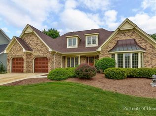 1N071 Timothy Ln, Carol Stream, IL 60188