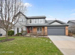 342 W Hampshire Dr, Bloomingdale, IL