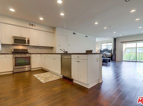 2nd image of 5450 Strand Unit 203