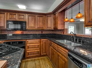 45 Hunters Trce, Pelham, AL 35124