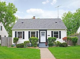891 Wilder St S, Saint Paul, MN 55116