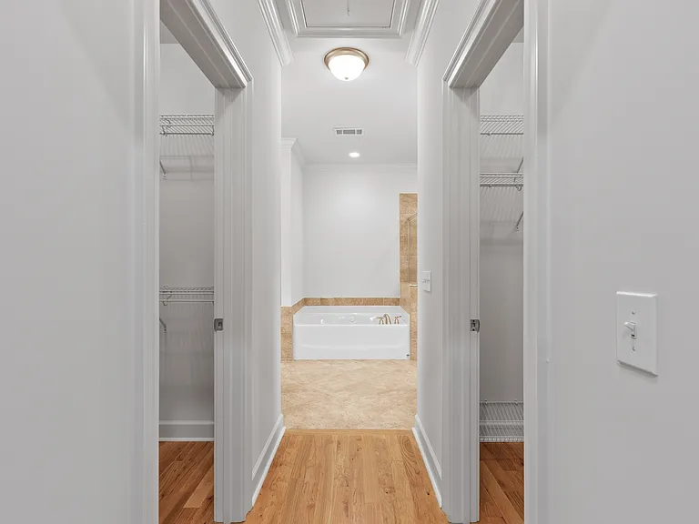2021 Hillbrook Cir — Photo 15