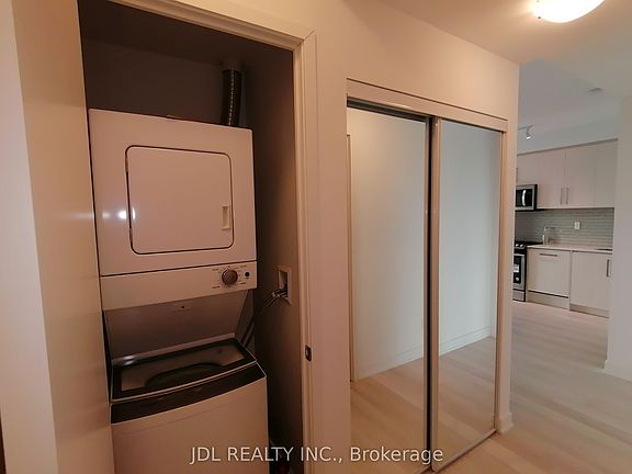 3rd image of 5180 Yonge St #2112