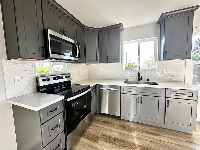 9746 Phinney Ave N #1 — Photo 7