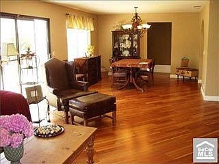 3rd image of 2158 Mountain View Dr