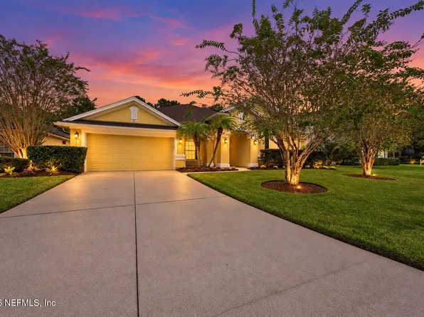 1205 LOCH TANNA Loop, St. Johns, FL 32259