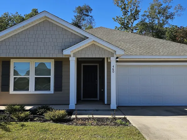 460 Riverwalk Cir, Freeport, FL 32439