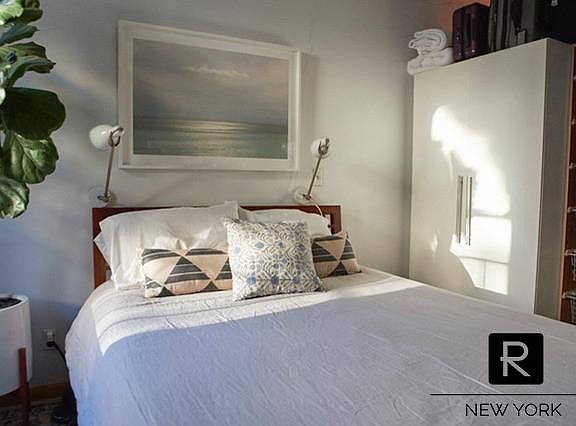 3rd image of 70 Orchard St APT 11