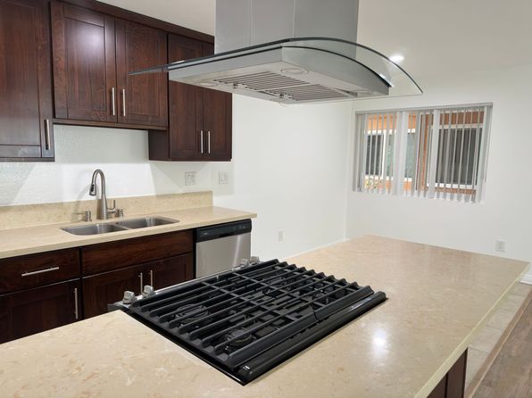 2320 Vanderbilt Ln APT 1