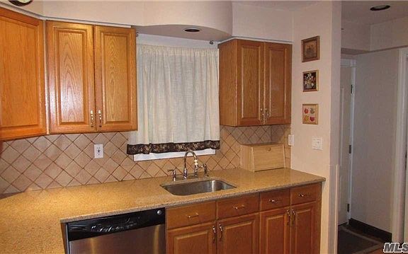 2nd image of 87 Twig Ln