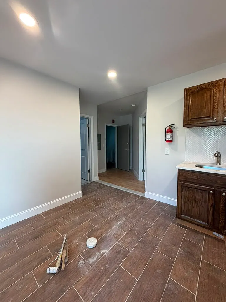 2 bed, $1,750 — Photo 4