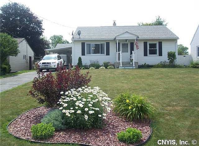 1st image of 130 Stockton Pl