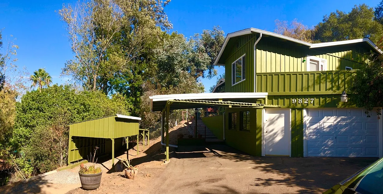 Spectacular Views! Mt. Helix 3 bedroom 2 bath home, .52 acre lot Ready Now! $3395 — Photo 3