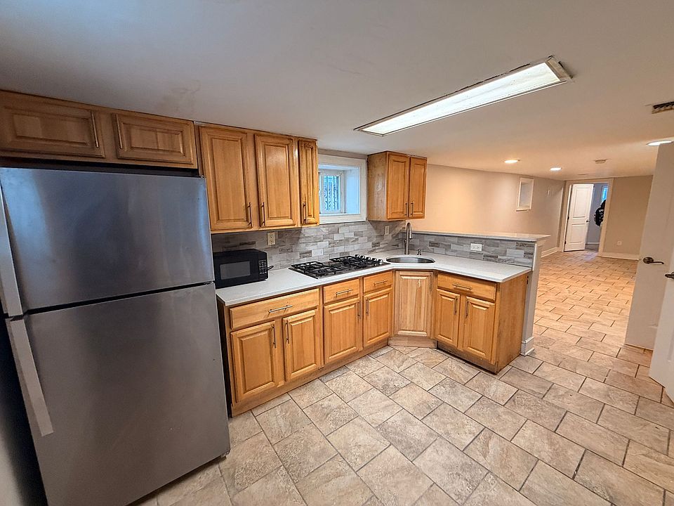 1st image of 41 Randolph Ave #Be