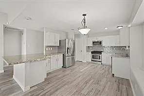 18223 Drum Heller Ln — Photo 4