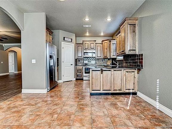 5th image of 4927 W Homespun Dr