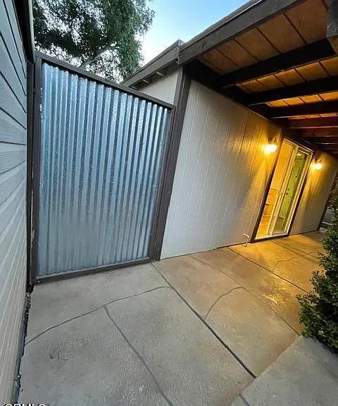 30 Valley Rd — Photo 5