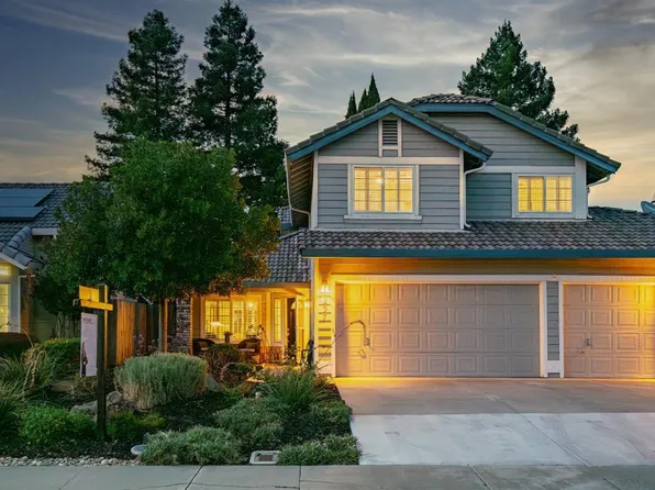 297 Sunridge Way, Vacaville, CA 95688