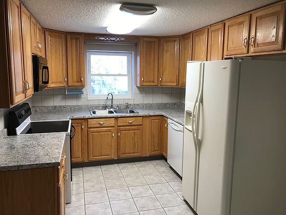 4th image of 5050 Santiago Way